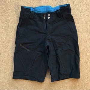 Dakine mountain biking shorts